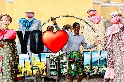 Volunteer in Antigua Guatemala